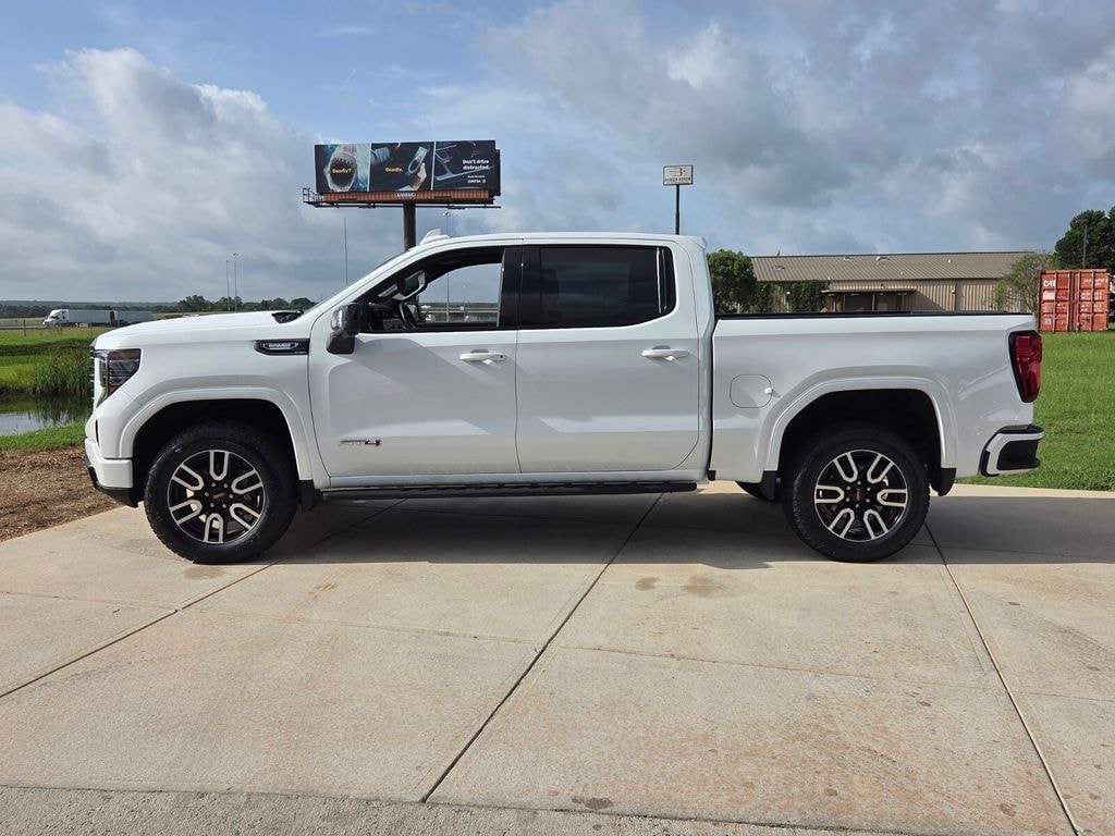 Used 2023 GMC Sierra 1500 AT4 Truck