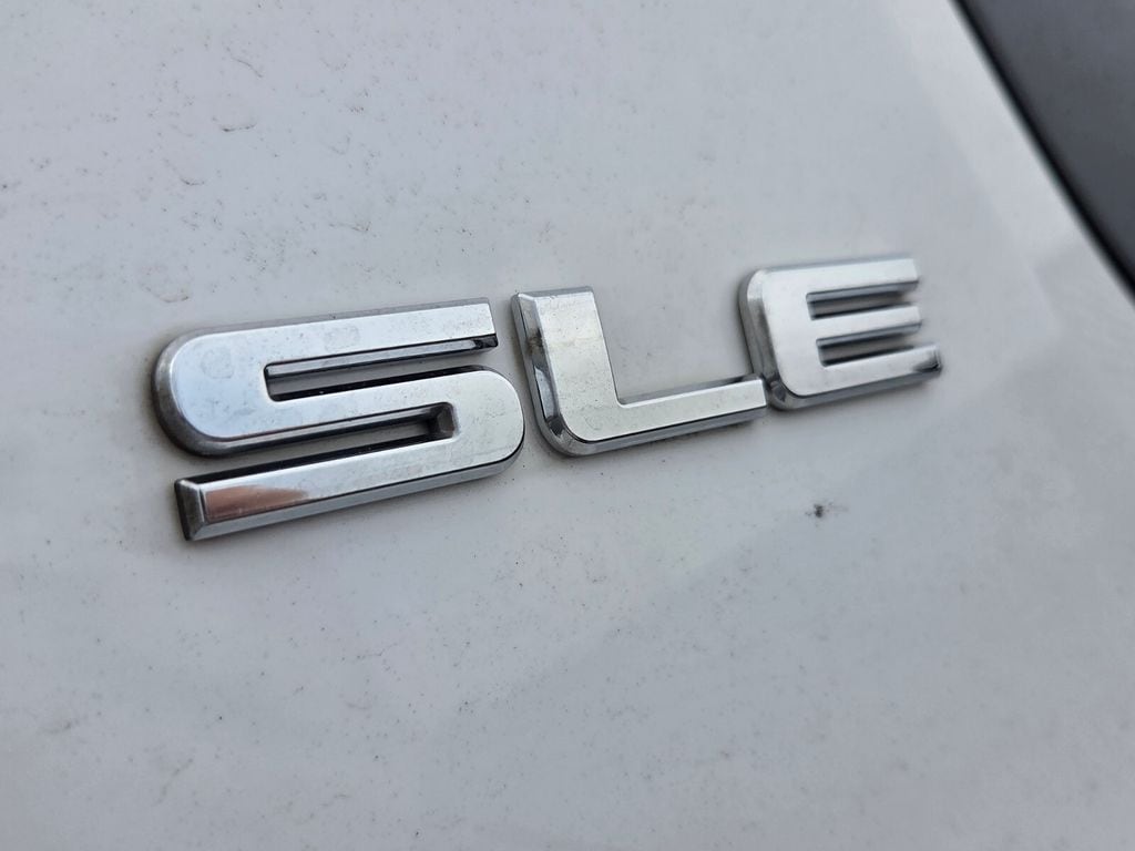 Used 2017 GMC Acadia SLE-2 SUV
