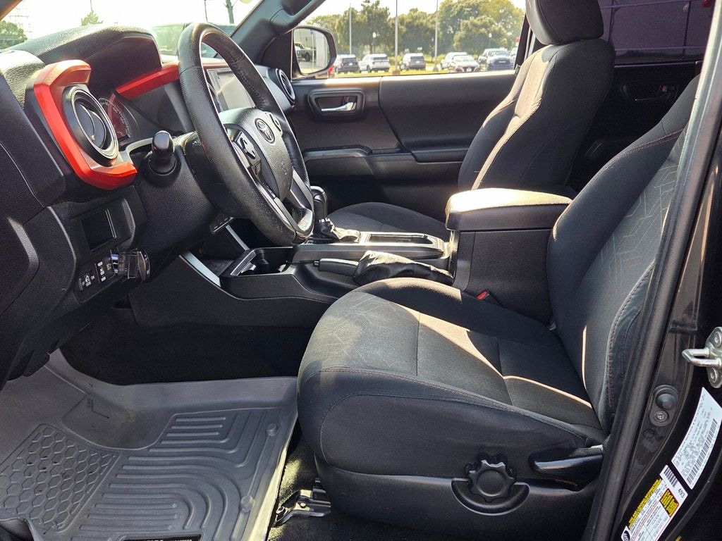 Used 2018 Toyota Tacoma TRD Off-Road Truck