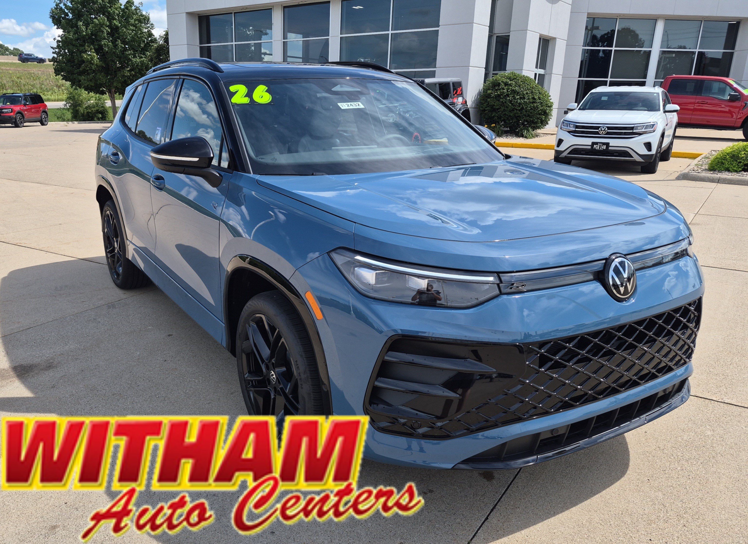 2026 Volkswagen Tiguan SE R-Line Black SUV