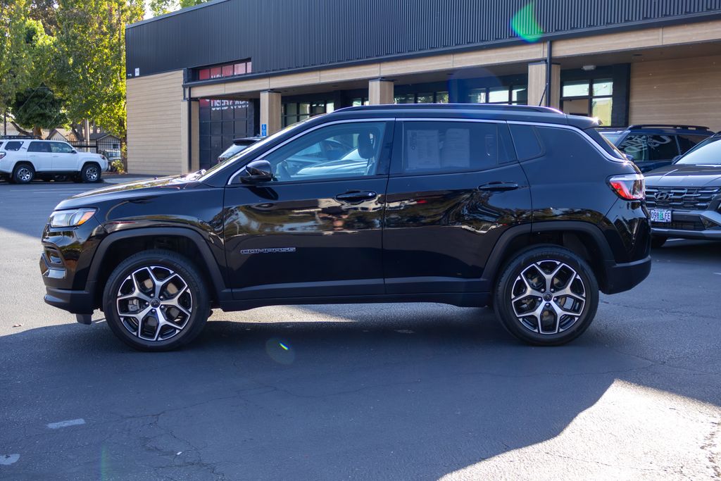 2025 Jeep Compass Limited - Photo 10
