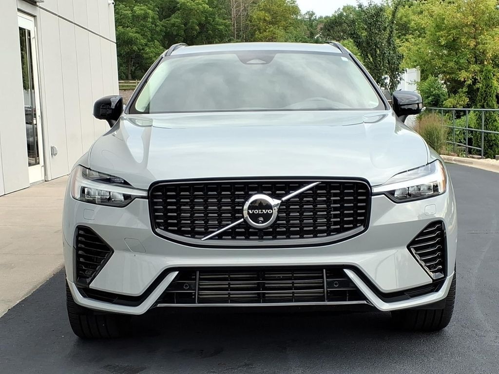 Used 2025 Volvo XC60 Plug-In Hybrid T8 Ultra SUV