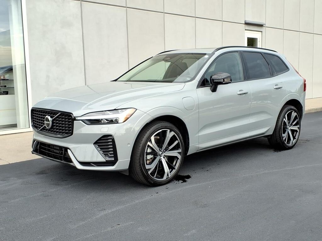 Used 2025 Volvo XC60 Plug-In Hybrid T8 Ultra SUV