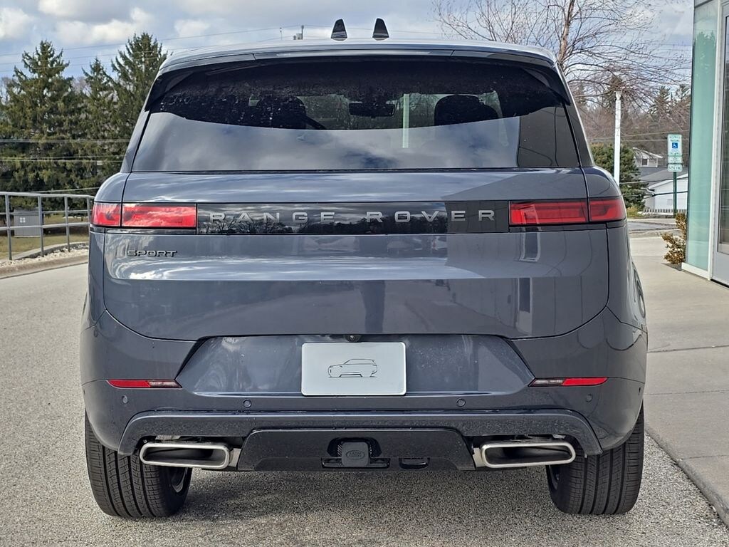 Used 2026 Land Rover Range Rover Sport Dynamic SE SUV
