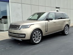 2025 Land Rover Range Rover SE SUV