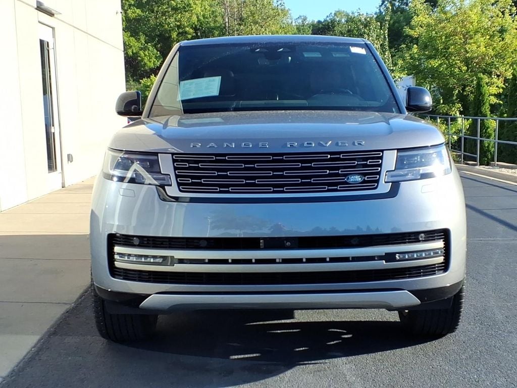 Certified 2025 Land Rover Range Rover Plug-In Hybrid SE SUV