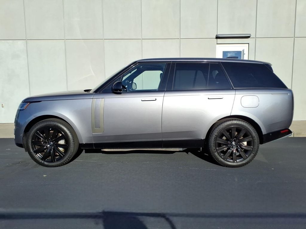 Certified 2025 Land Rover Range Rover Plug-In Hybrid SE SUV