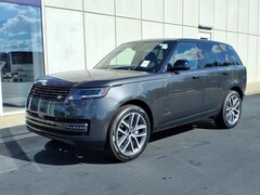 2026 Land Rover Range Rover SE SUV