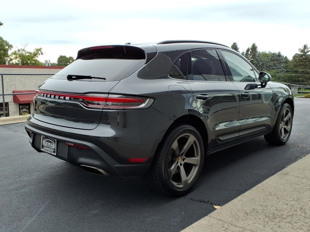 Used 2022 Porsche Macan Base SUV