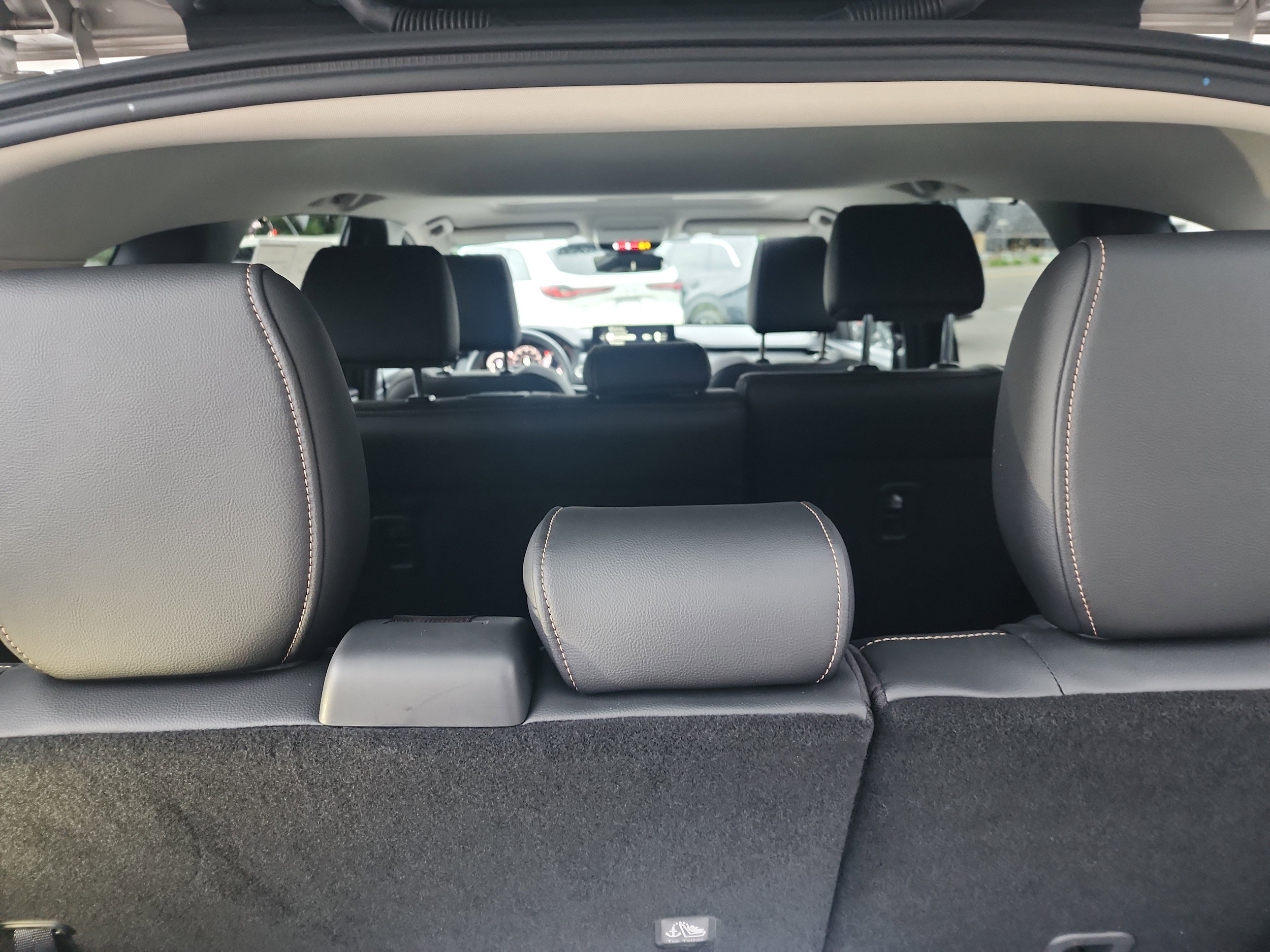 2024 Mazda CX-90 Preferred Package - Photo 17