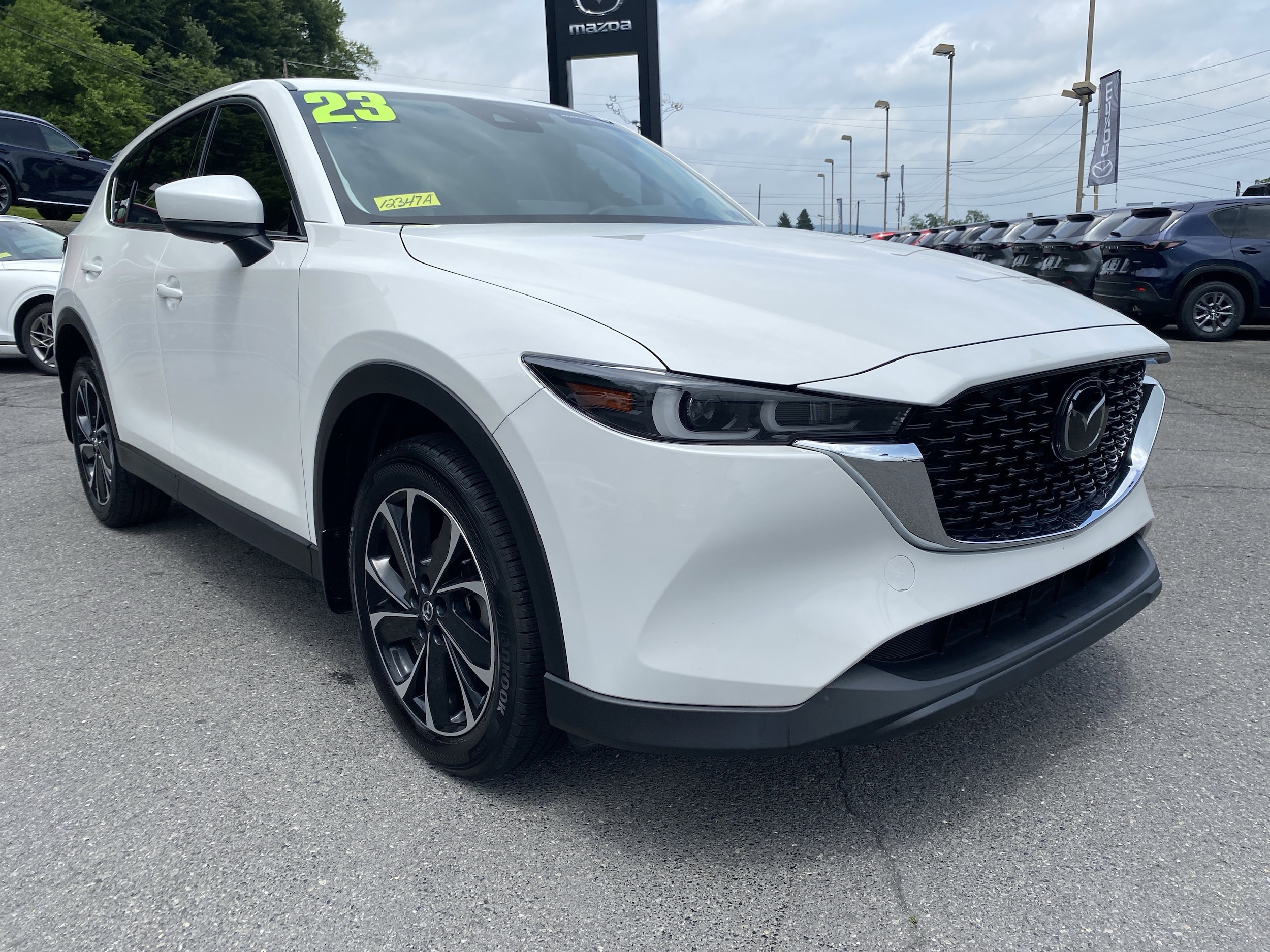2023 Mazda CX-5 S Premium package