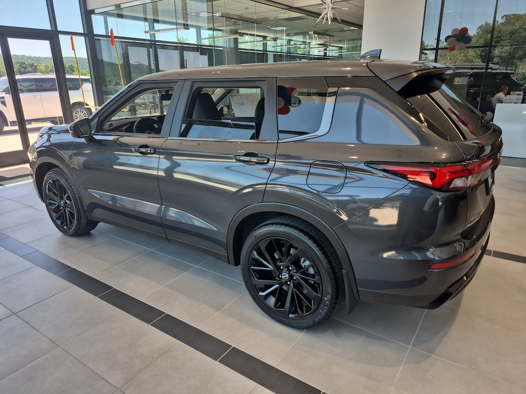 New 2026 Nissan Rogue Plug-in Hybrid SL Crossover
