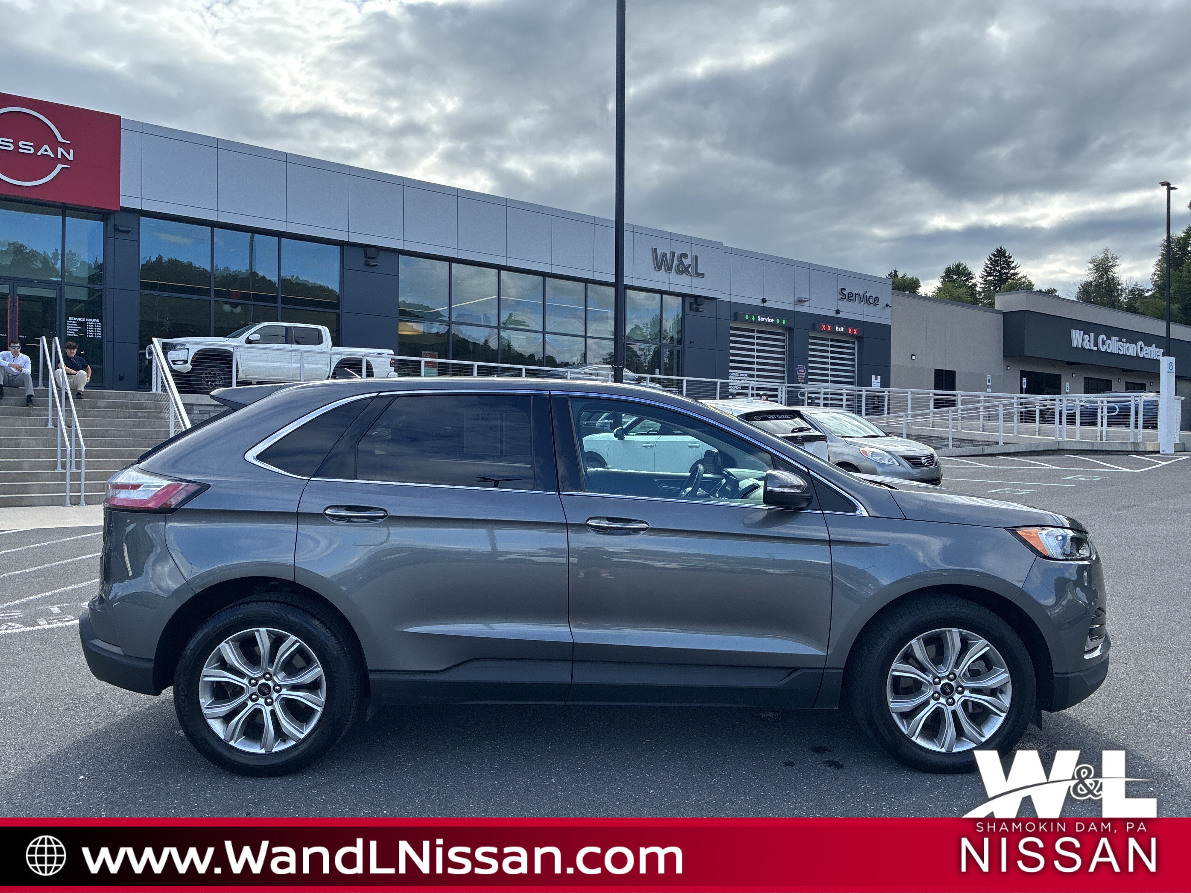 Used 2024 Ford Edge Titanium SUV