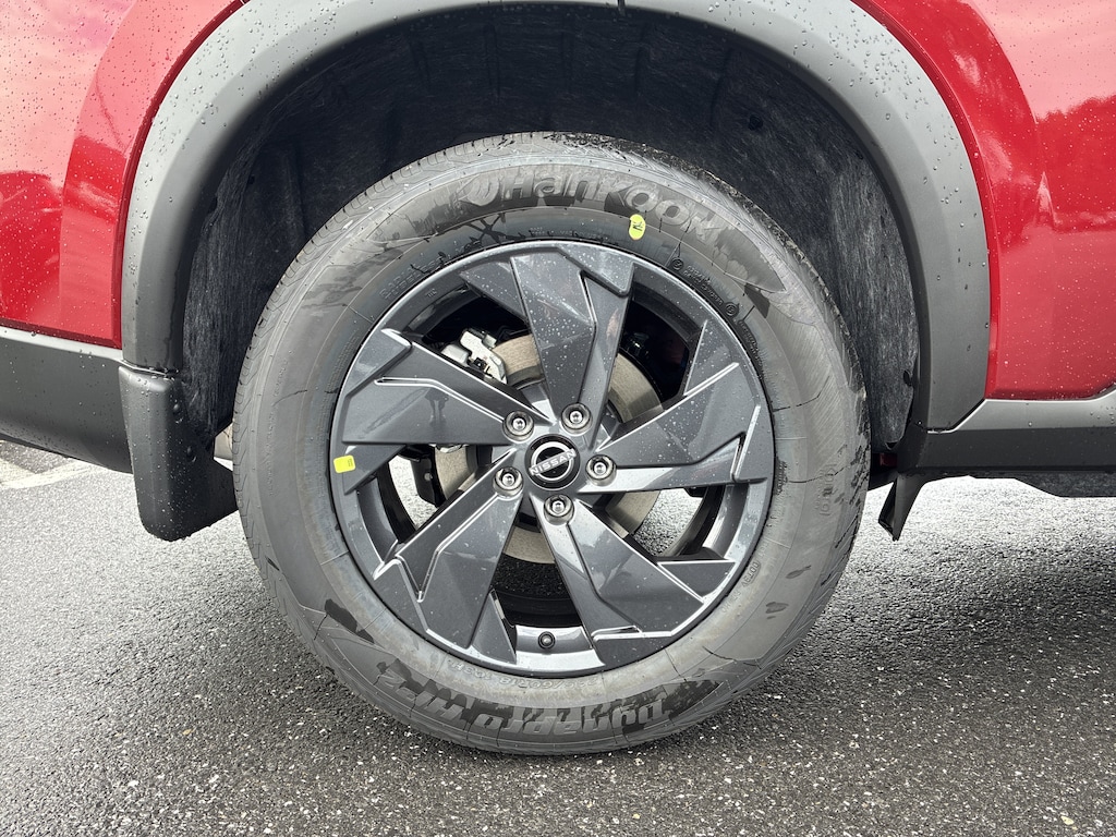New 2026 Nissan Rogue SV SUV