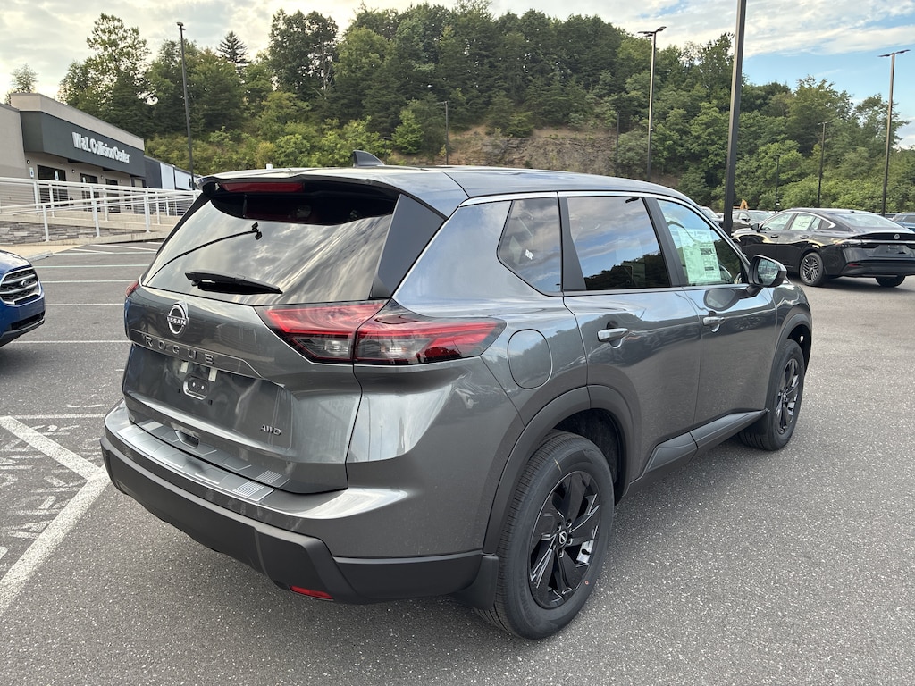 New 2026 Nissan Rogue SV SUV
