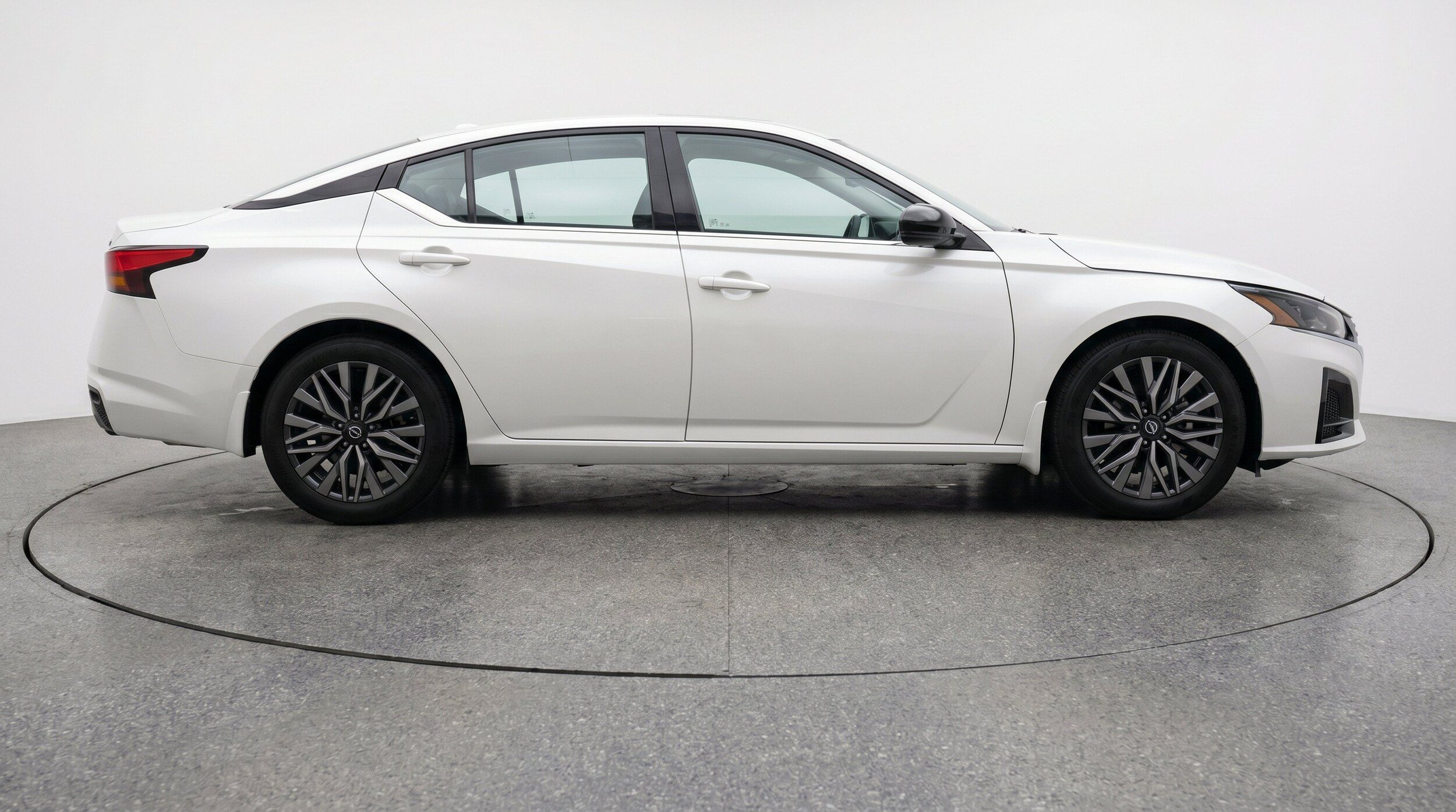 Thumbnail: 2026 Nissan Altima - 10