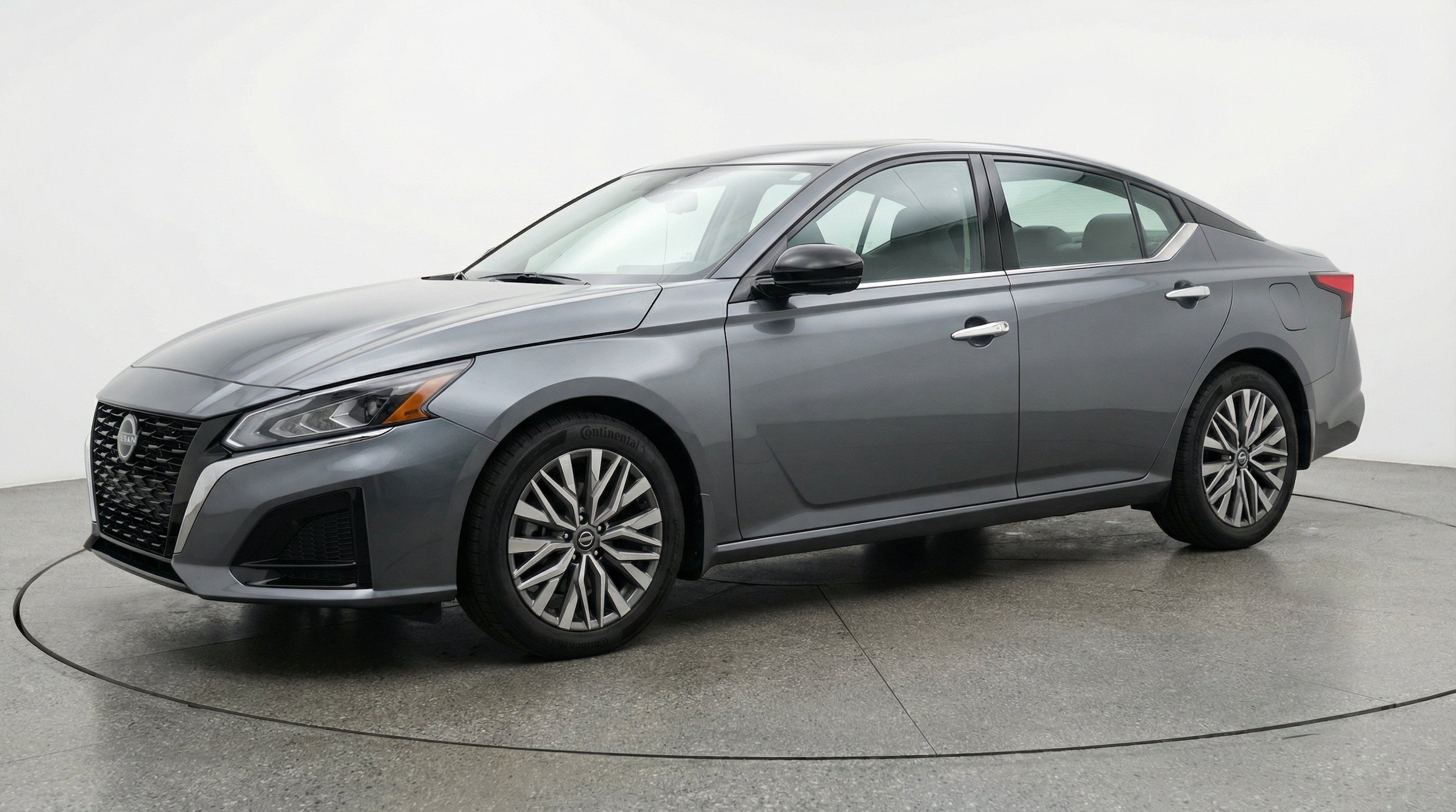 Thumbnail: 2025 Nissan Altima - 3