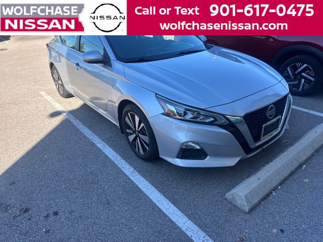Used 2021 Nissan Altima SV with VIN 1N4BL4DV0MN381764 for sale in Bartlett, TN