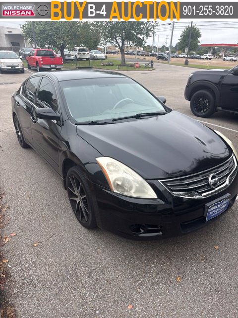 Used 2010 Nissan Altima 2.5 S Sedan