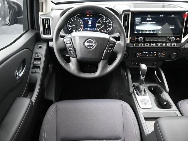 2026 Nissan Frontier SV - Photo 9