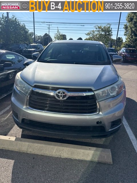Used 2015 Toyota Highlander LE V6 SUV