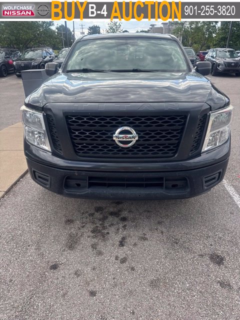  Nissan Titan