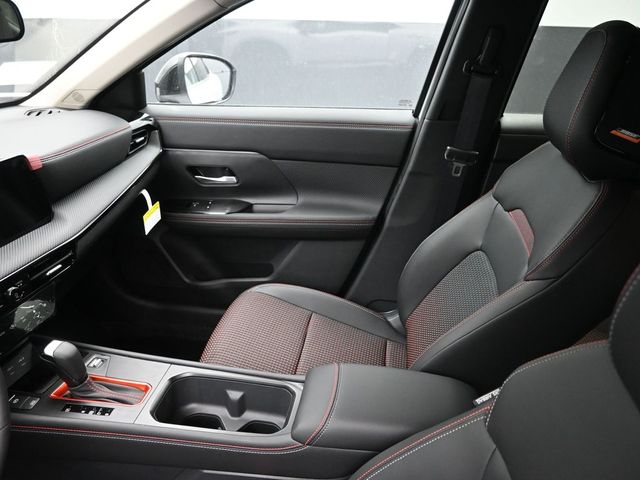 2026 Nissan KICKS SR AWD - Photo 17