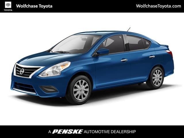 2016 Nissan Versa Sedan SV