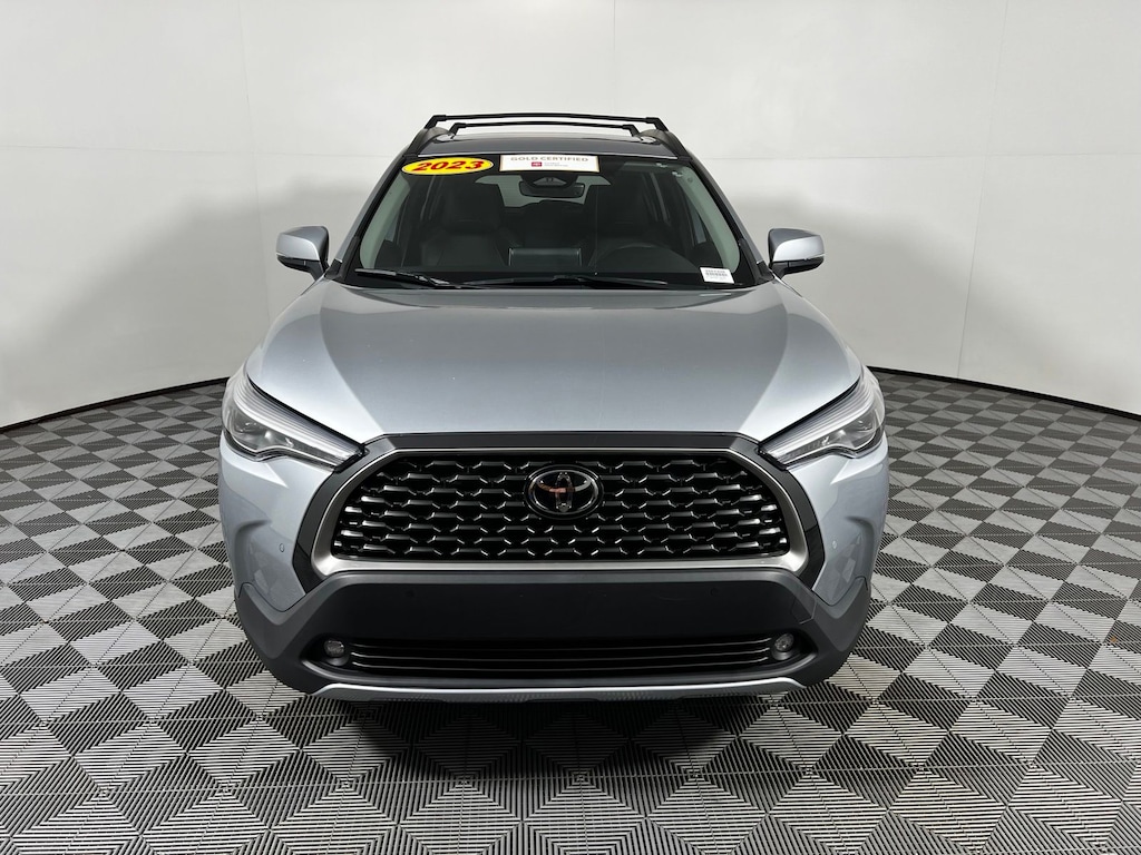 Used 2023 Toyota Corolla Cross XLE SUV