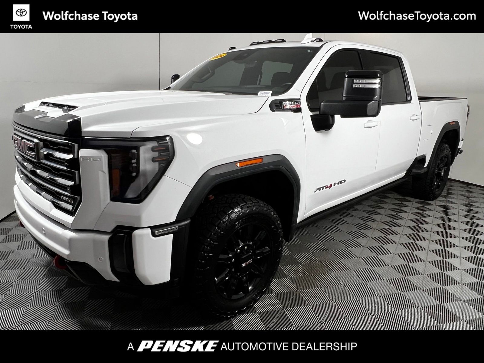2024 GMC Sierra 2500HD AT4 Truck