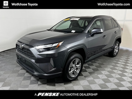 2025 Toyota RAV4 XLE SUV