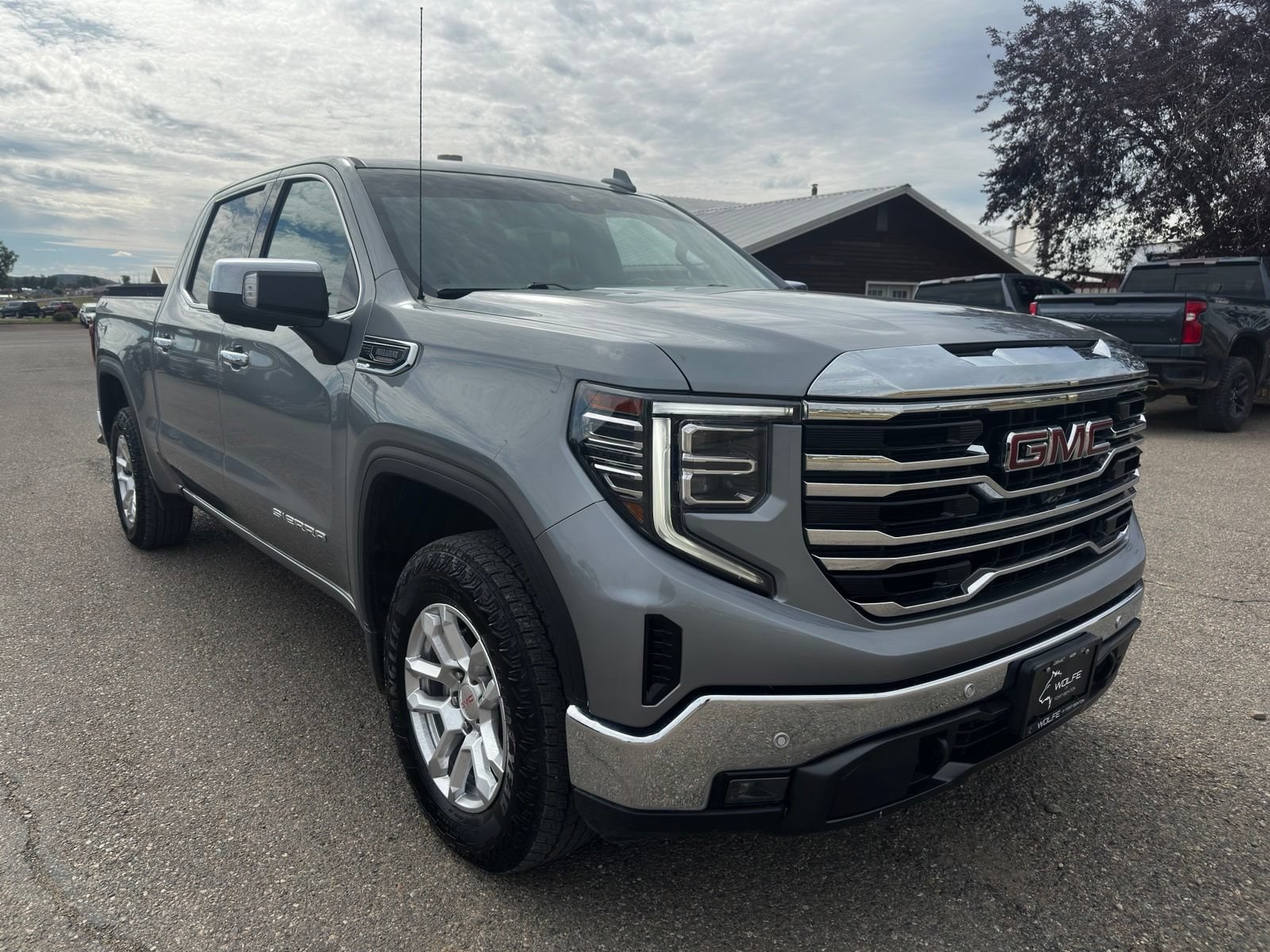 2023 GMC Sierra 1500 SLT