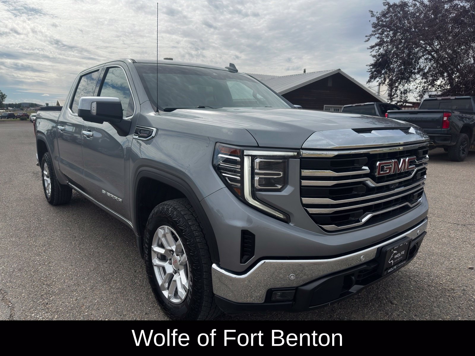 2023 GMC Sierra 1500 SLT