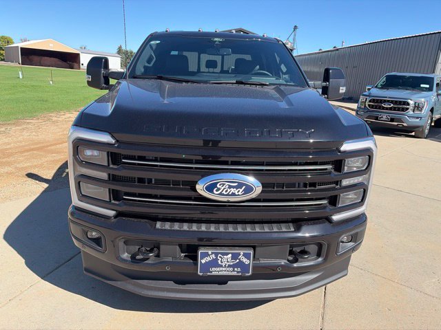New 2027 Ford Super Duty F-350 SRW Platinum