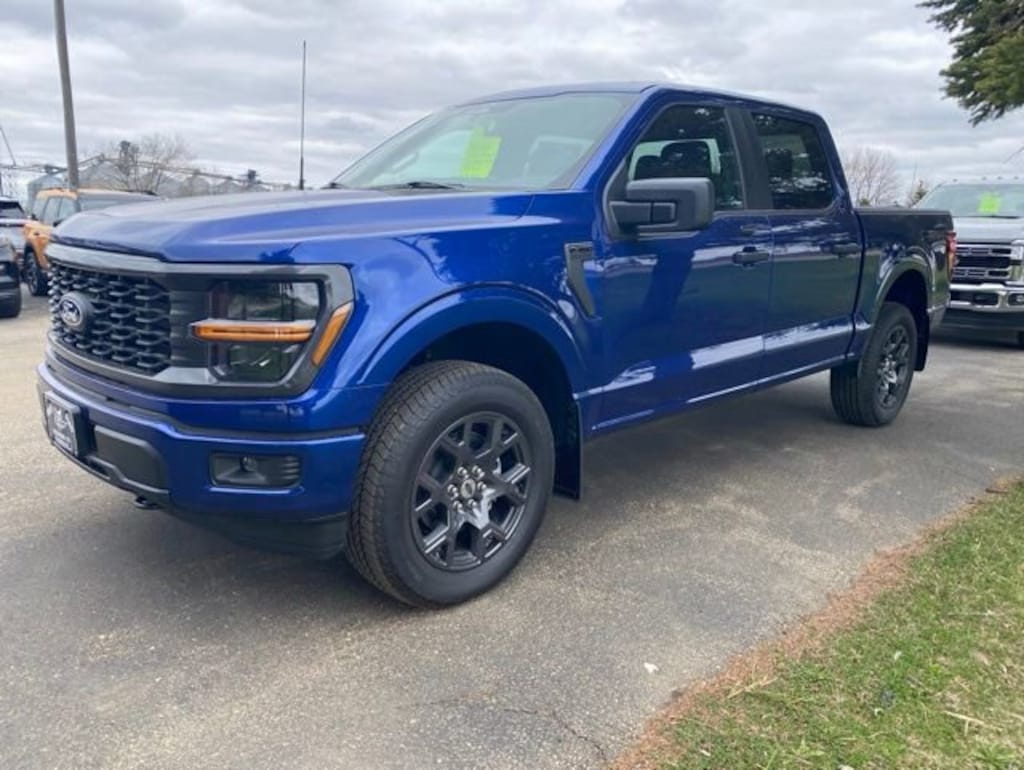 New 2026 Ford F-150 STX STX 4WD SuperCrew 5.5 Box