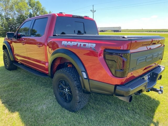 2024 Ford F-150 Raptor - Photo 17