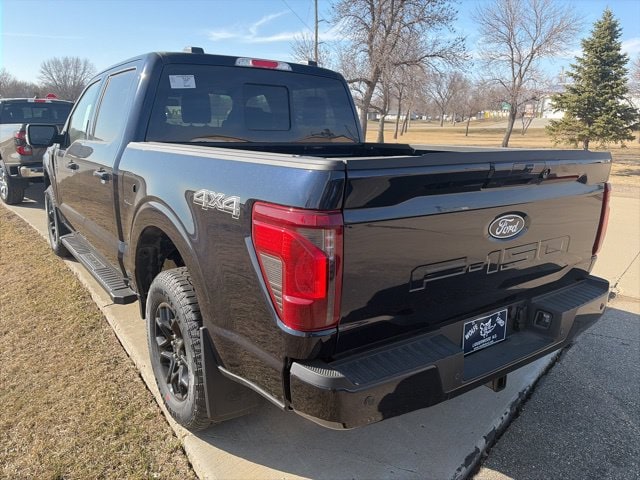 2026 Ford F-150 XLT - Photo 5