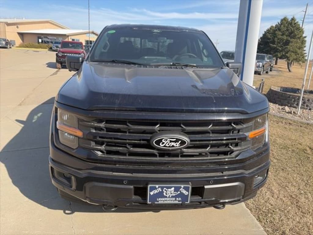 New 2026 Ford F-150 XLT XLT 4WD SuperCrew 5.5 Box