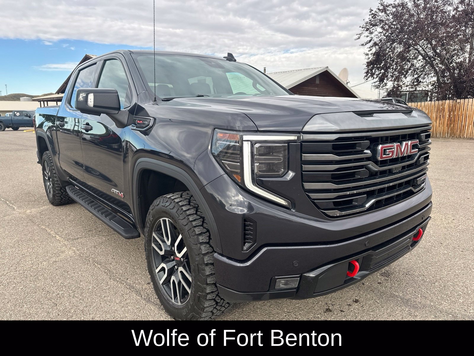 2024 GMC Sierra 1500 AT4