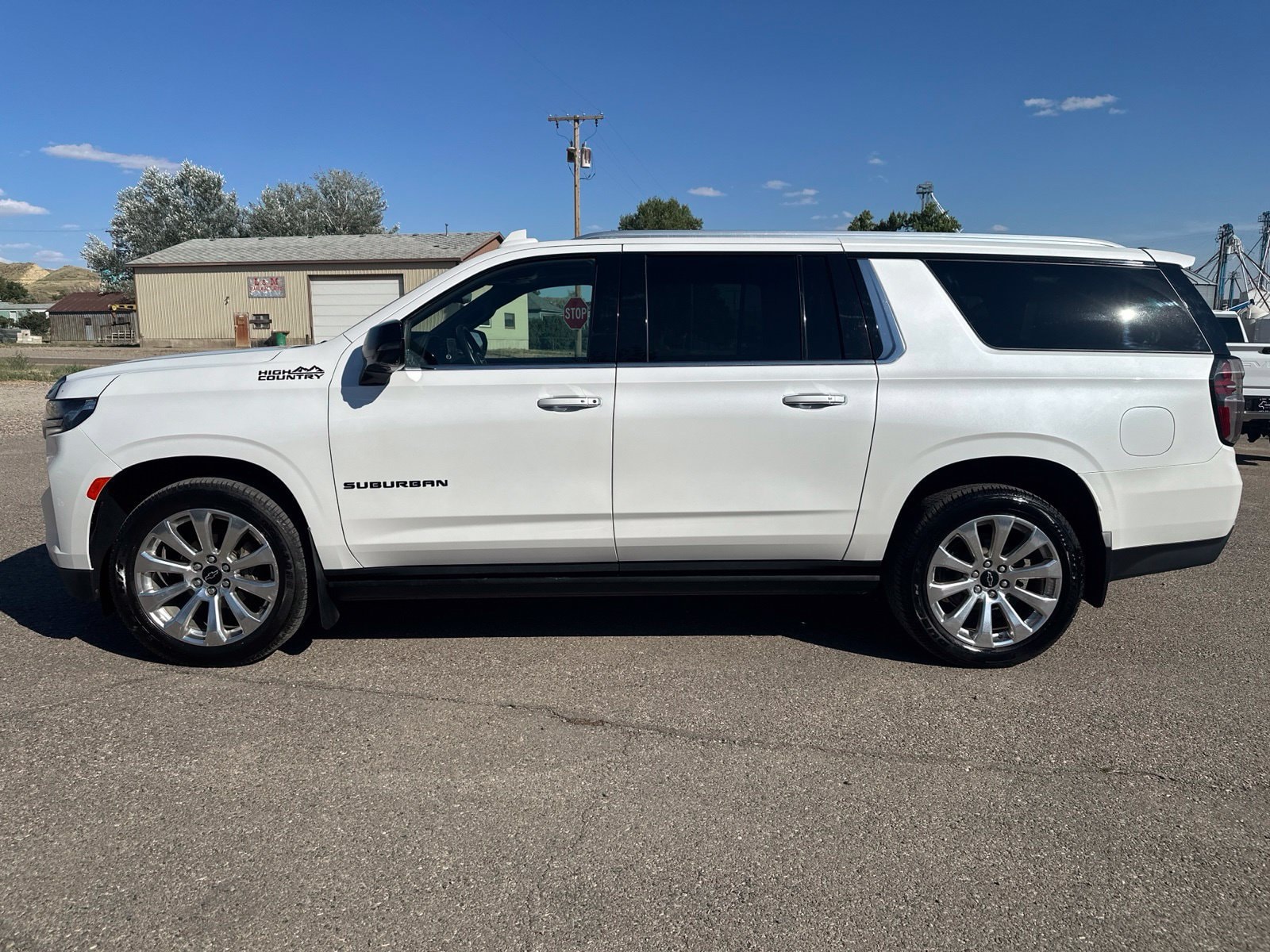 2023 Chevrolet Suburban High Country