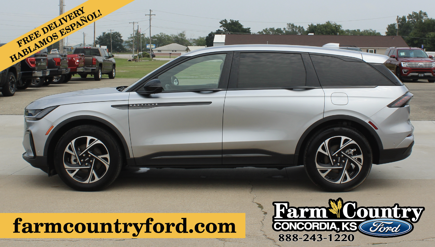 Used 2024 Lincoln Nautilus Hybrid Premier SUV