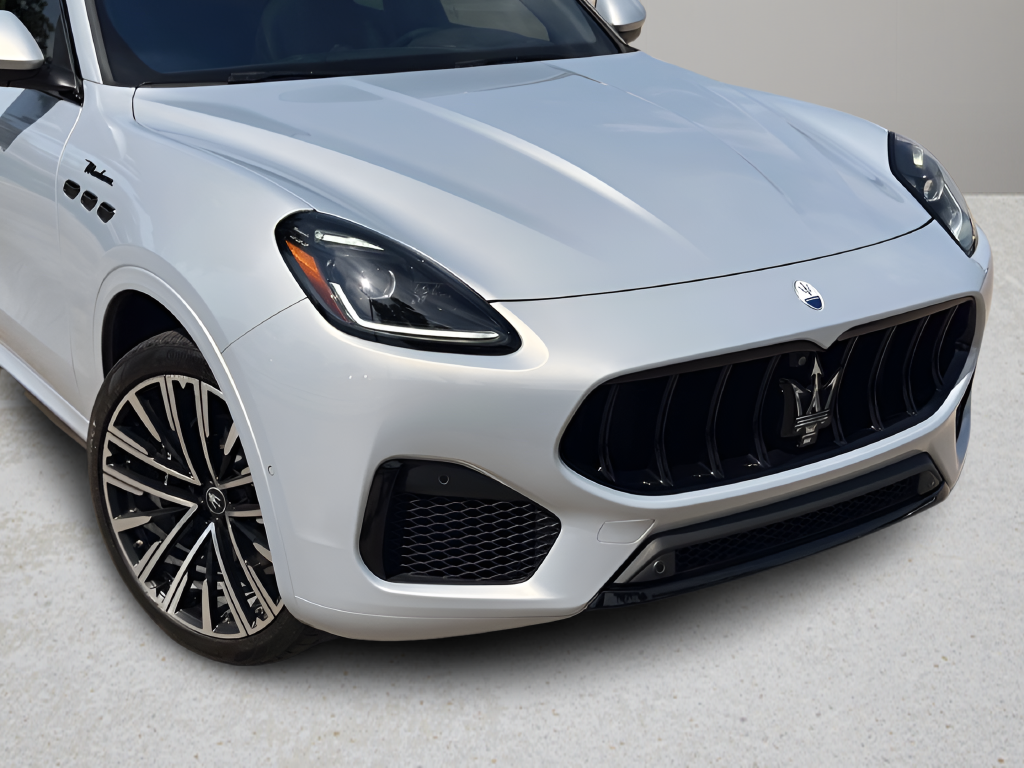 New 2025 Maserati Grecale Modena SUV