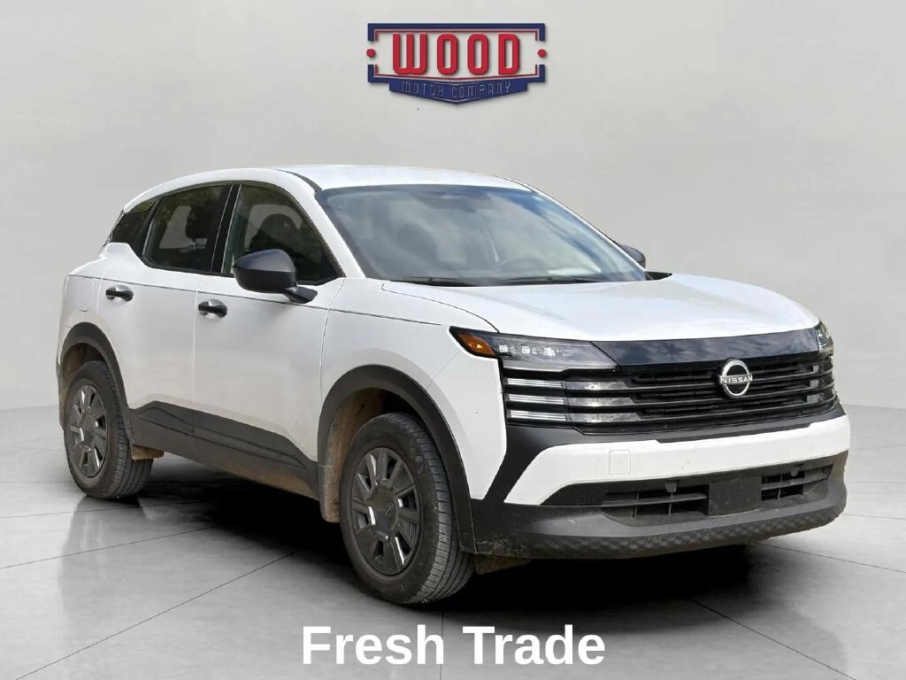 Used 2025 Nissan Kicks S