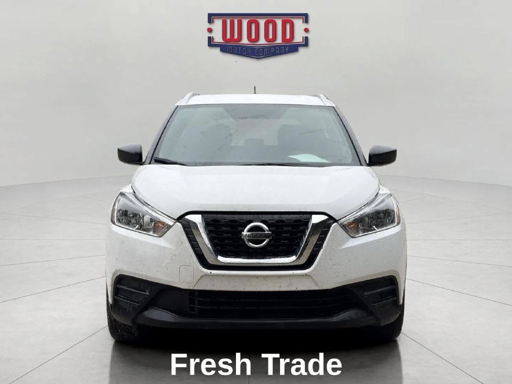 Used 2018 Nissan Kicks S