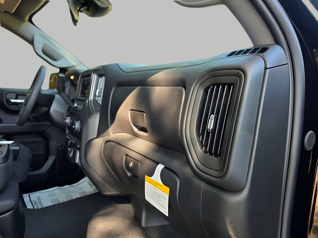 2026 Chevrolet Silverado 1500 Custom - Photo 9