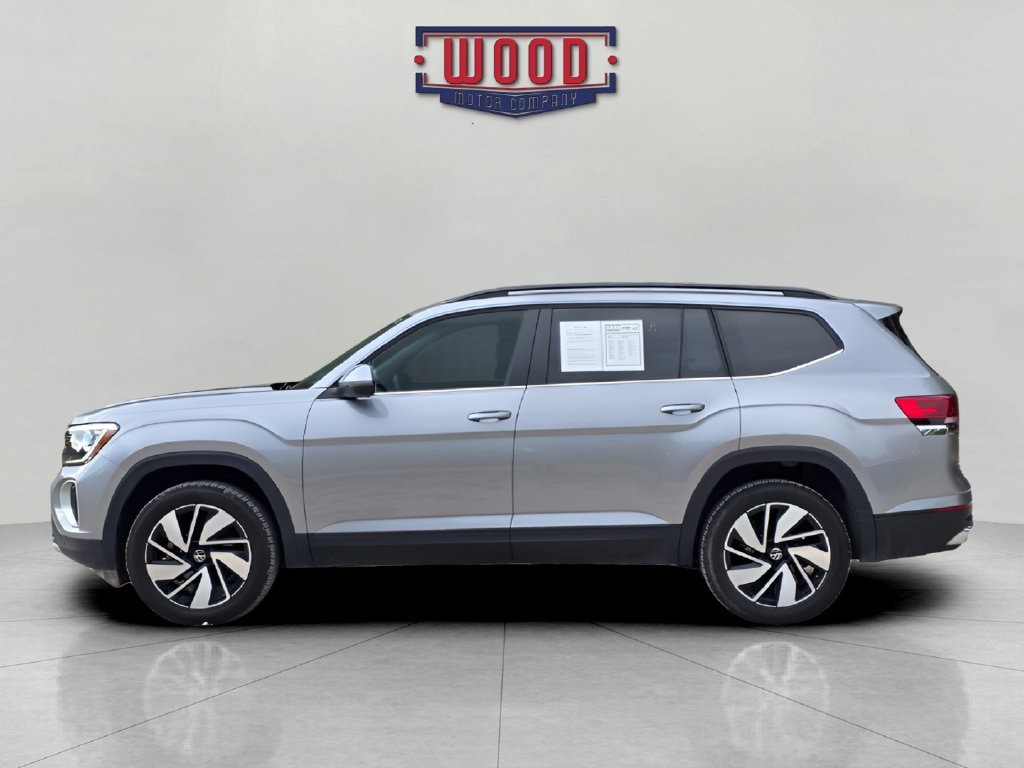 Used 2024 Volkswagen Atlas 2.0T SE w/Technology