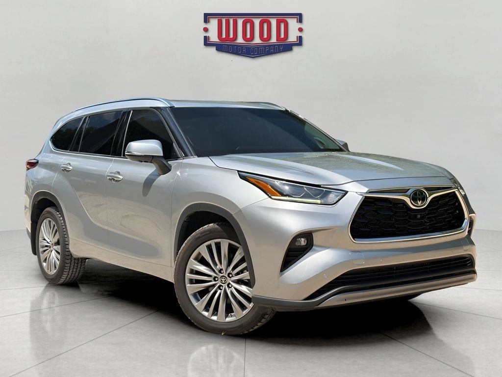Used 2023 Toyota Highlander L
