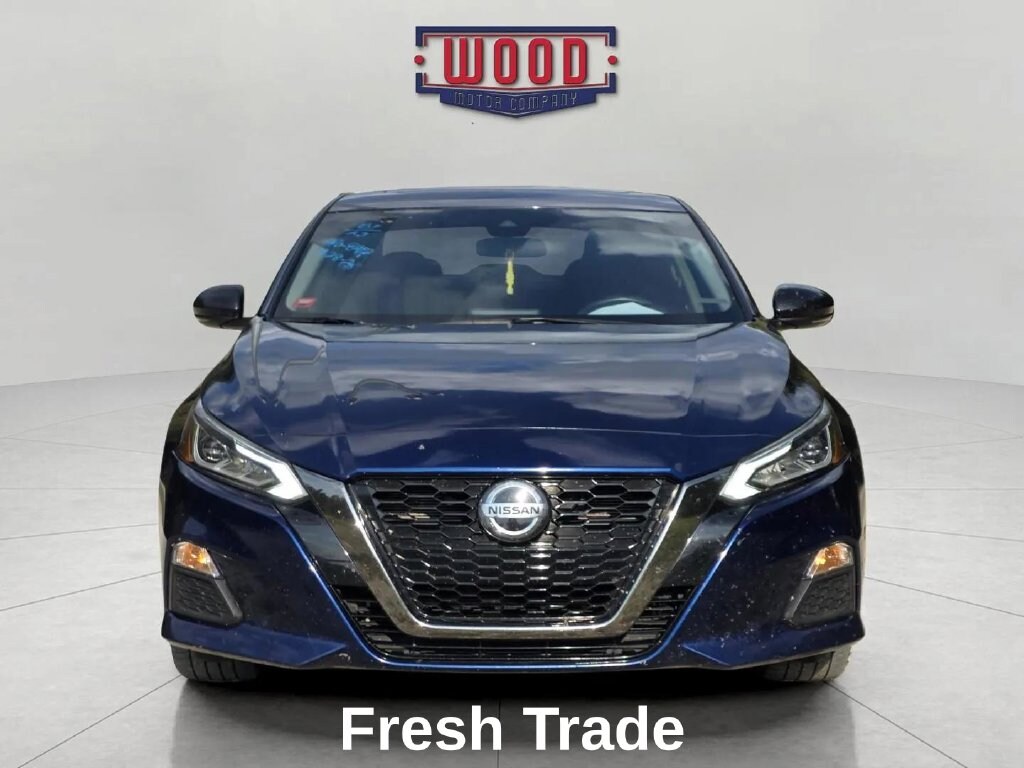Used 2020 Nissan Altima 2.5 SR Sedan