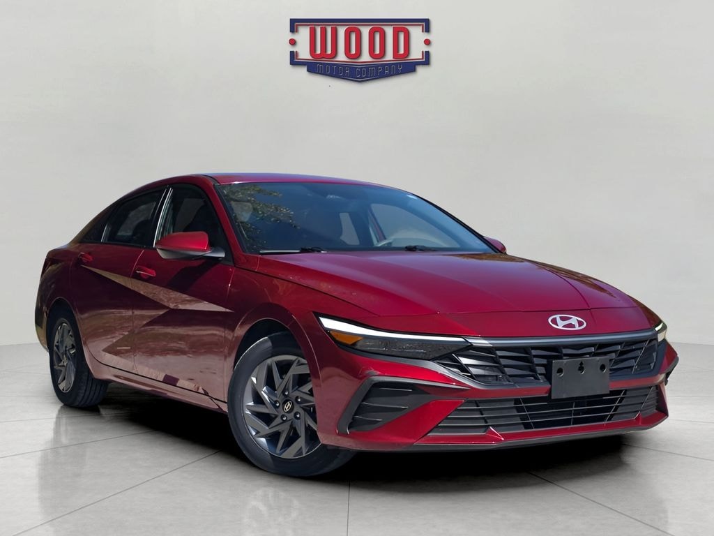 Used 2024 Hyundai Elantra SEL Sedan