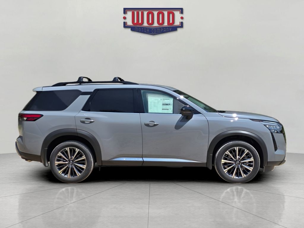 New 2026 Nissan Pathfinder Platinum SUV